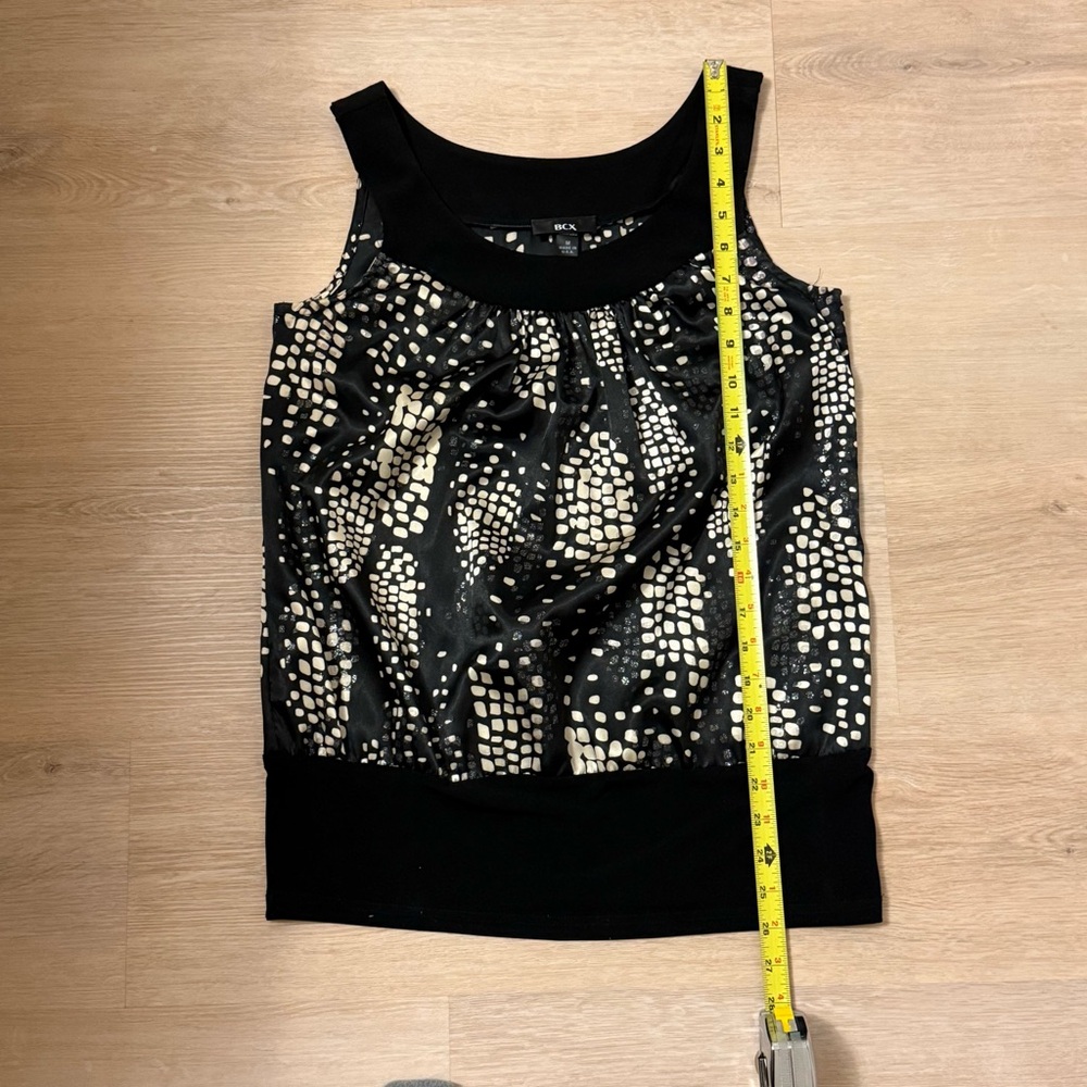 BCX Y2K Going Out Glam Bubble Top with Abstract Black and Cream Pattern - Picture 4 of 6